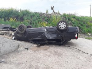 Лебедянском районе погиб водитель перевернувшейся иномарки